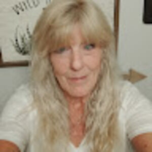 Meet your Posher, Sheila